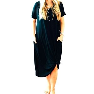 Nesting Olive Black Maternity Dress S/M